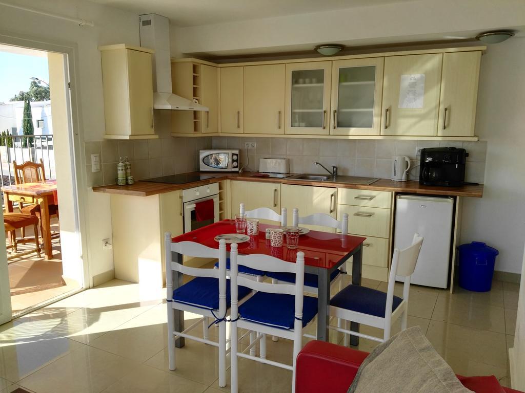 Waterside Apartment - Two Bedroom エンプリアブラバ 部屋 写真