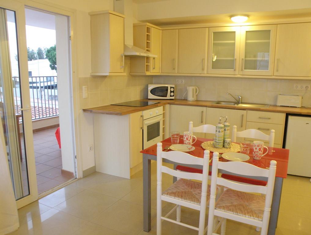 Waterside Apartment - Two Bedroom エンプリアブラバ 部屋 写真
